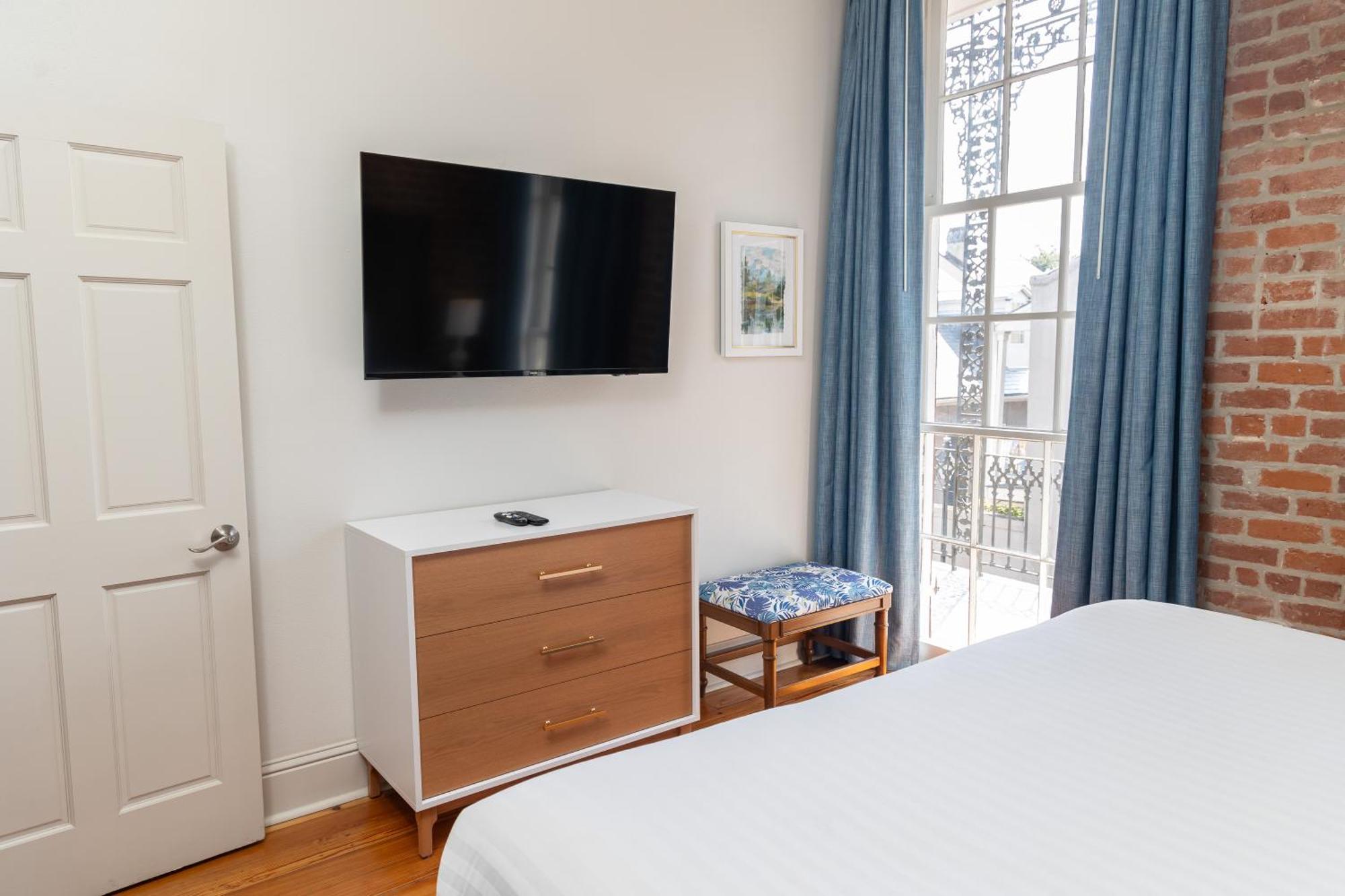 Inn On St. Peter, A French Quarter Guest Houses Property Nowy Orlean Zewnętrze zdjęcie