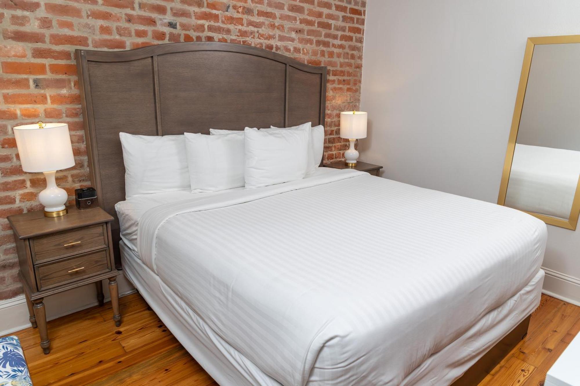 Inn On St. Peter, A French Quarter Guest Houses Property Nowy Orlean Zewnętrze zdjęcie