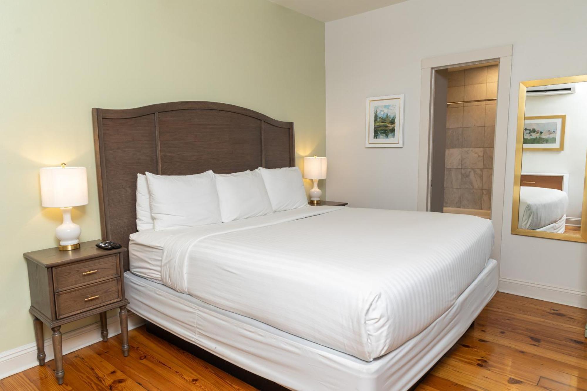 Inn On St. Peter, A French Quarter Guest Houses Property Nowy Orlean Zewnętrze zdjęcie